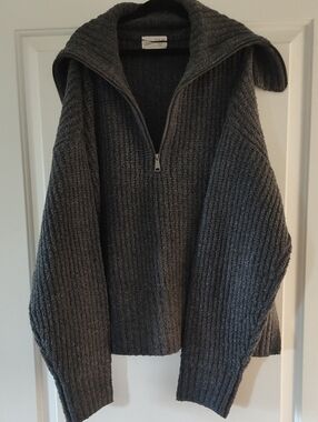 Universal Thread Charcoal Ribbed Half-Zip Sweater